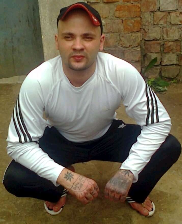  ,   Andruxa, 33 ,   ,   , c 