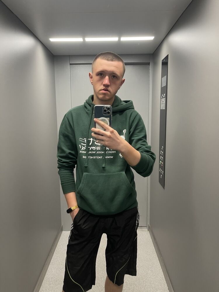  42477867  Vadik, 19 ,    Sosnicowice
