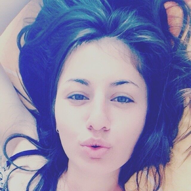  8707537  Regina, 30 ,    