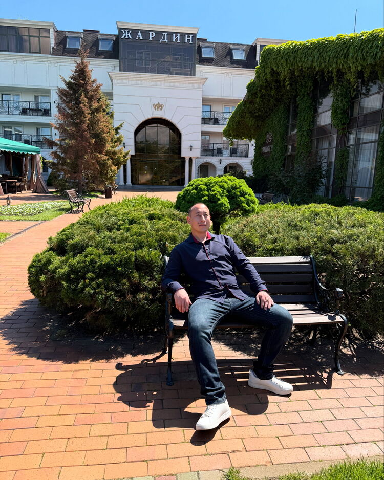  52693717  , 30 ,    --