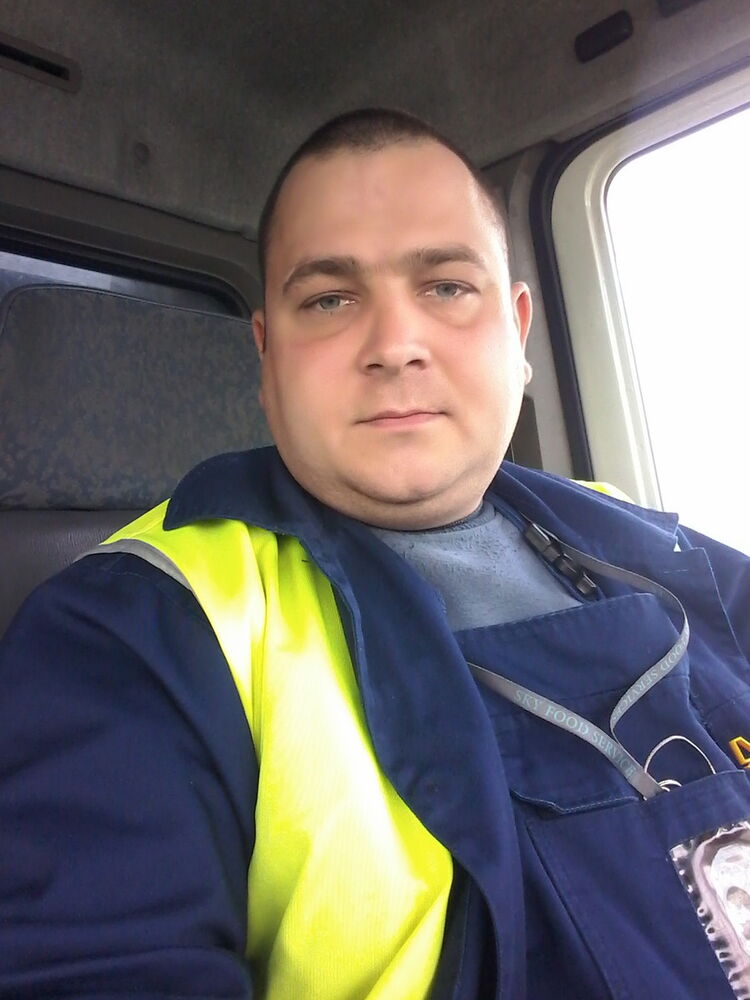  ,   Stas, 38 ,     , c 