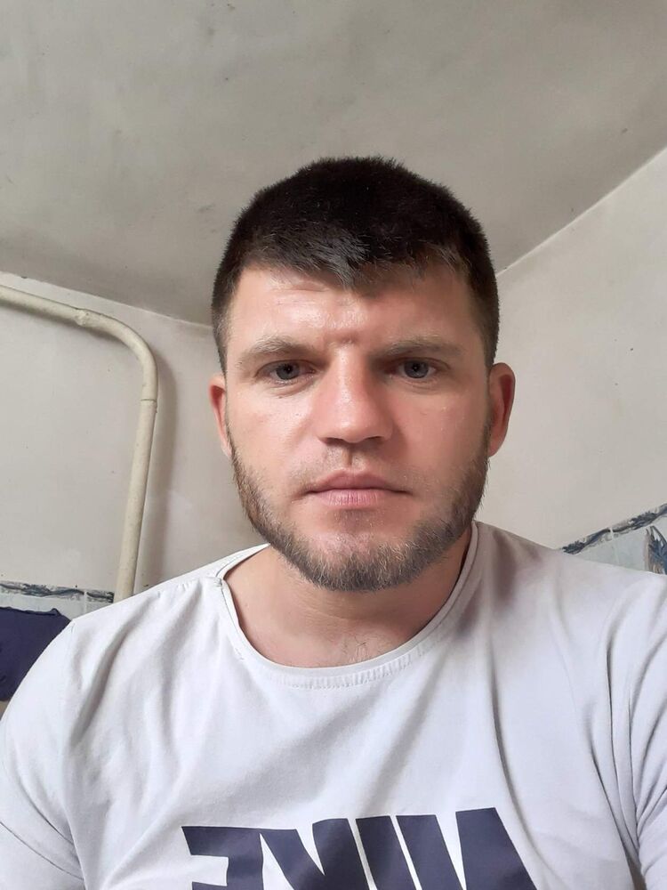  ,   Gabriel, 30 ,   ,   
