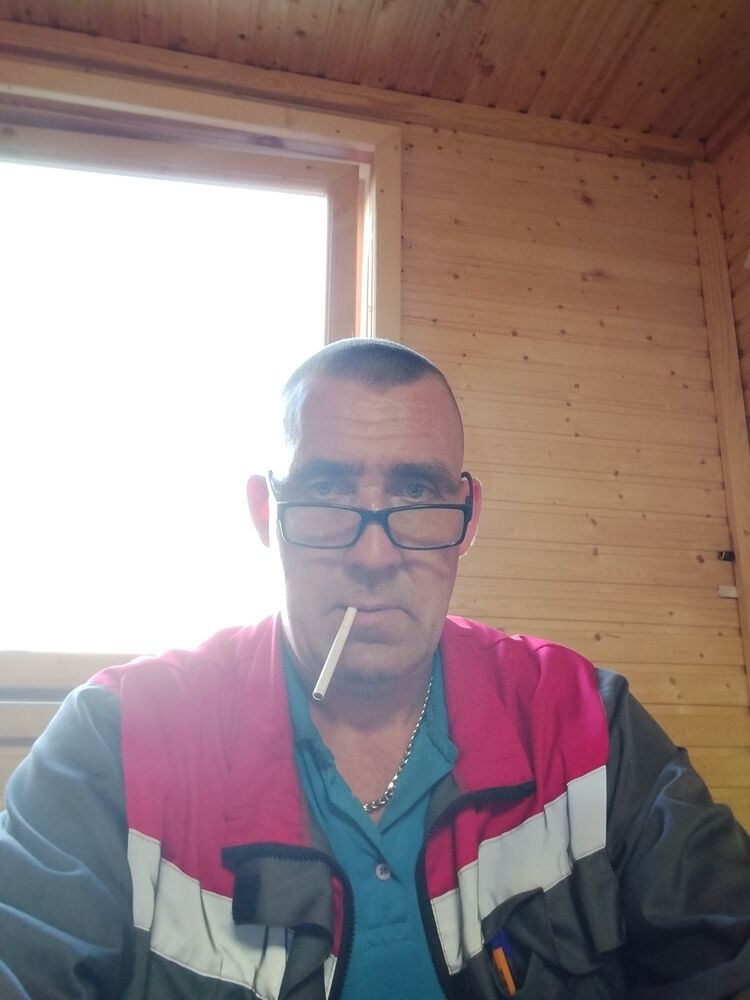  36038967  , 46 ,    