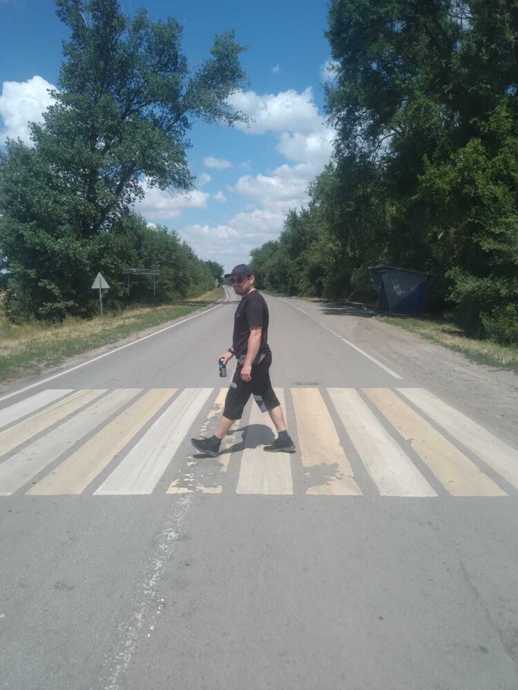  27627887  , 32 ,    