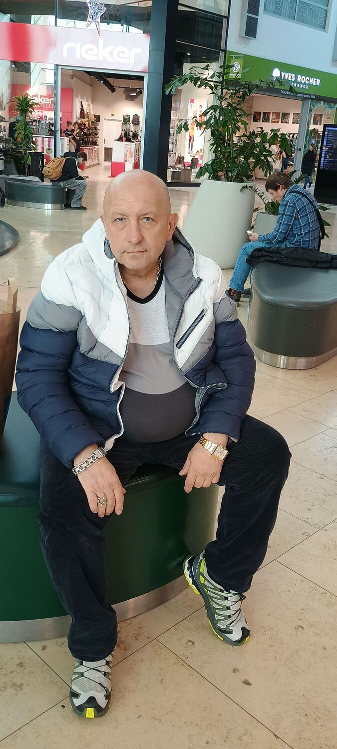  54345067  , 49 ,    Letnany