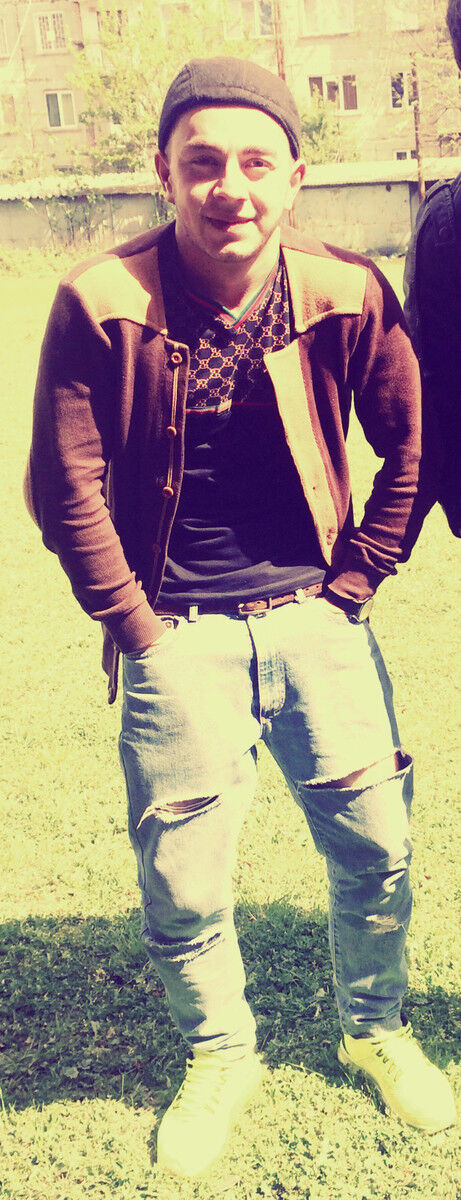  5839257  Sandro, 31 ,    