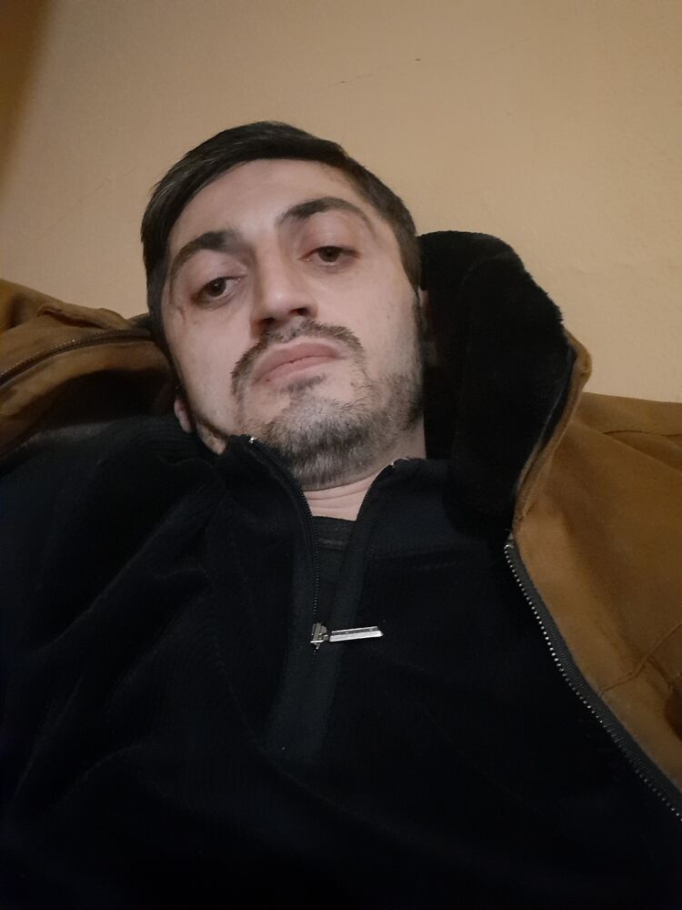  ,   , 33 ,   c 