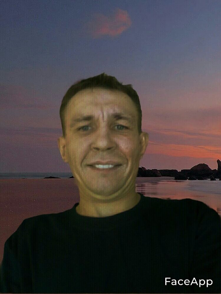  33288947  Alexander, 47 ,    