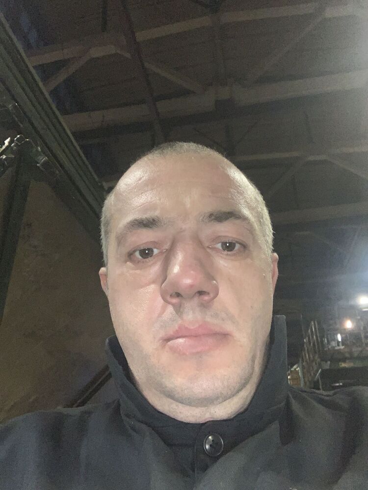  41117277  , 44 ,    
