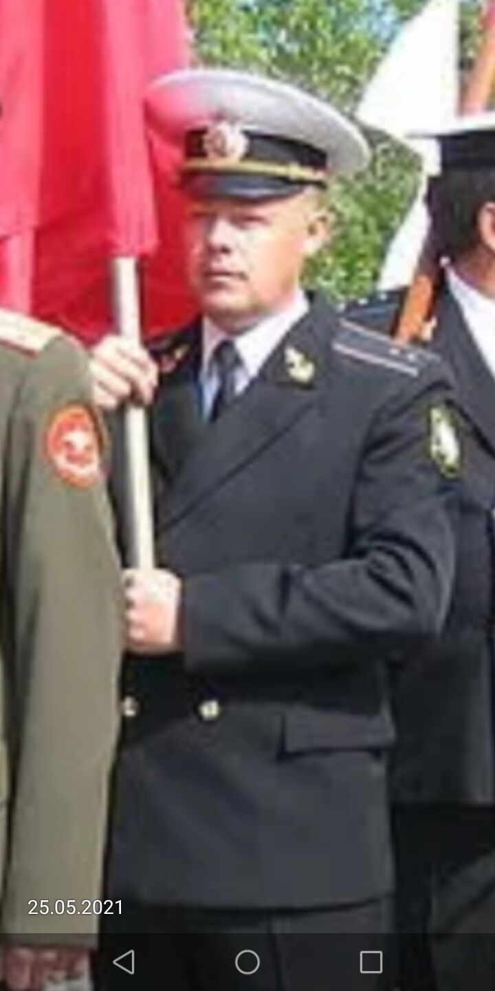  23218297  , 51 ,    