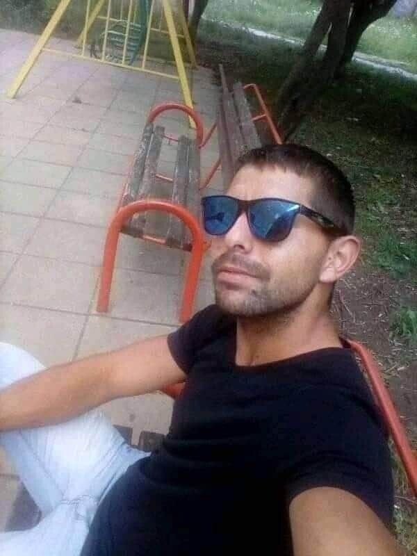  21606747  Iliq, 30 ,    