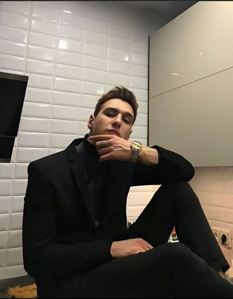  34824617  , 26 ,    
