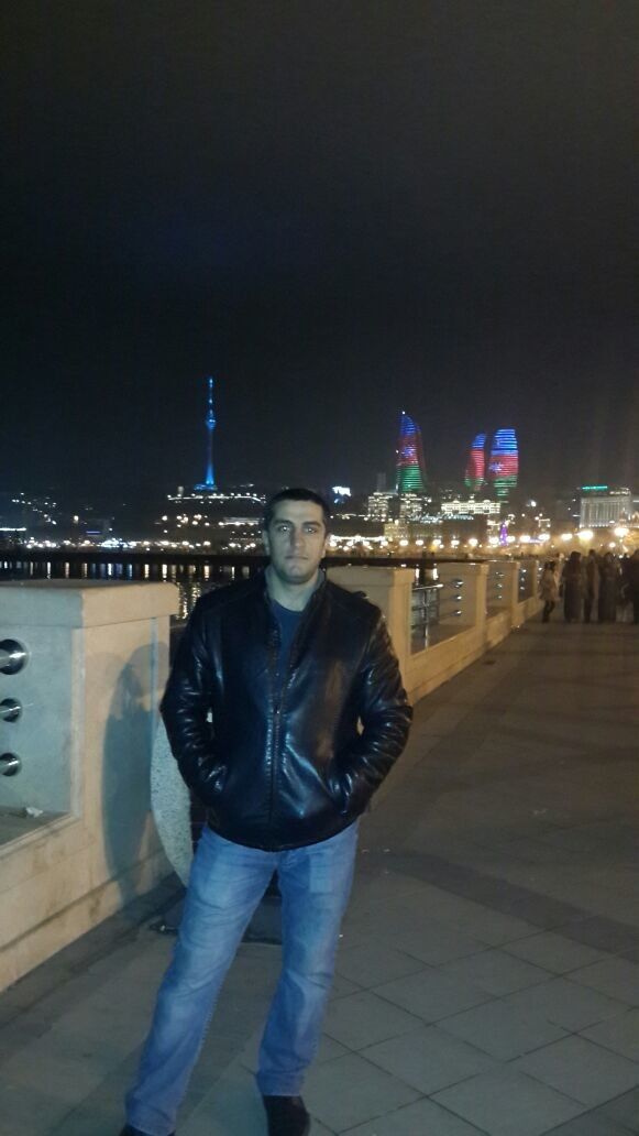  ,   Samir, 40 ,  