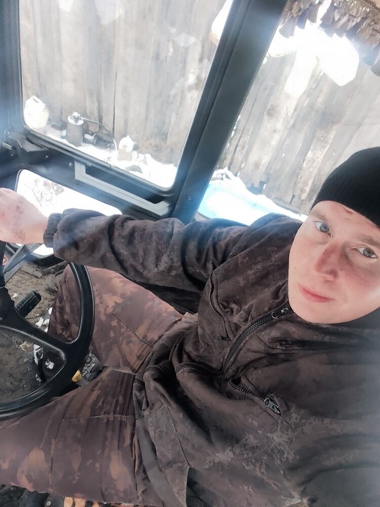  ,   Pavel, 30 ,   ,   , c 