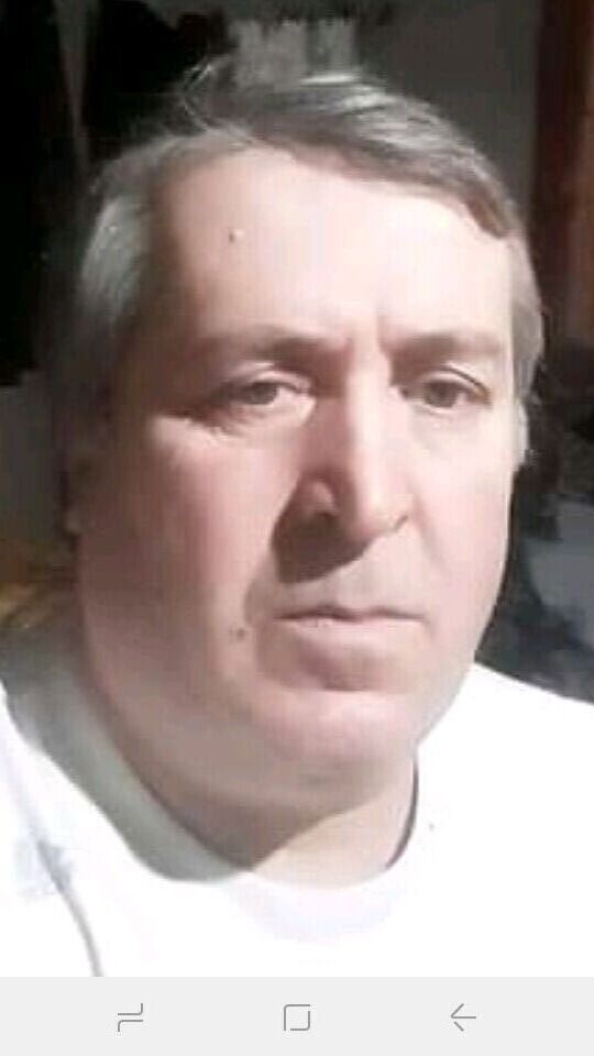  27889957  Levani, 45 ,    