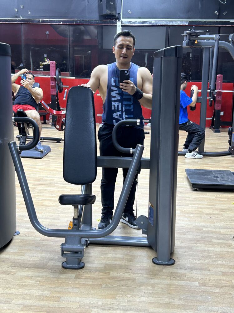 ���� 46925457 ������� Mathewsam, 34 ����, ���� ���������� � ������