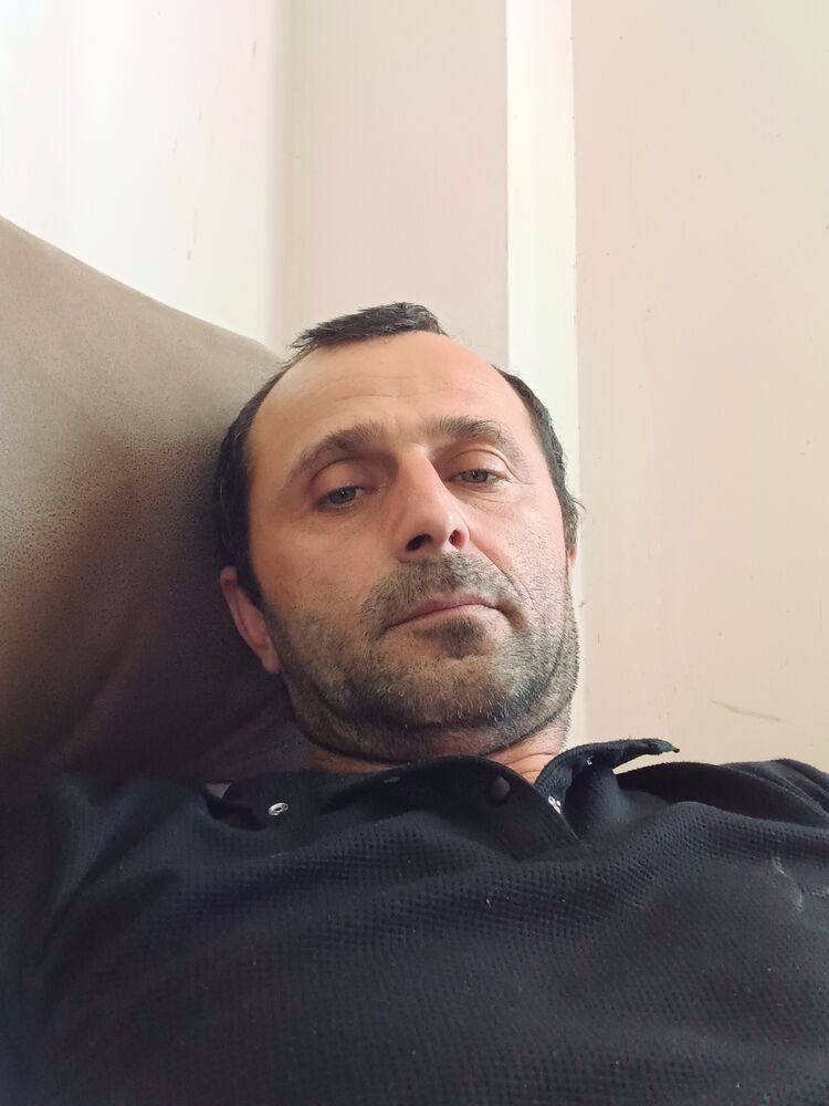  ,   E, 46 ,   ,   