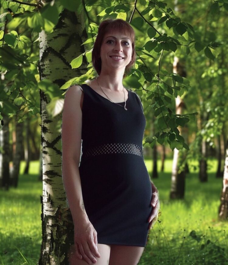  ,   Olivia, 40 ,   c , 