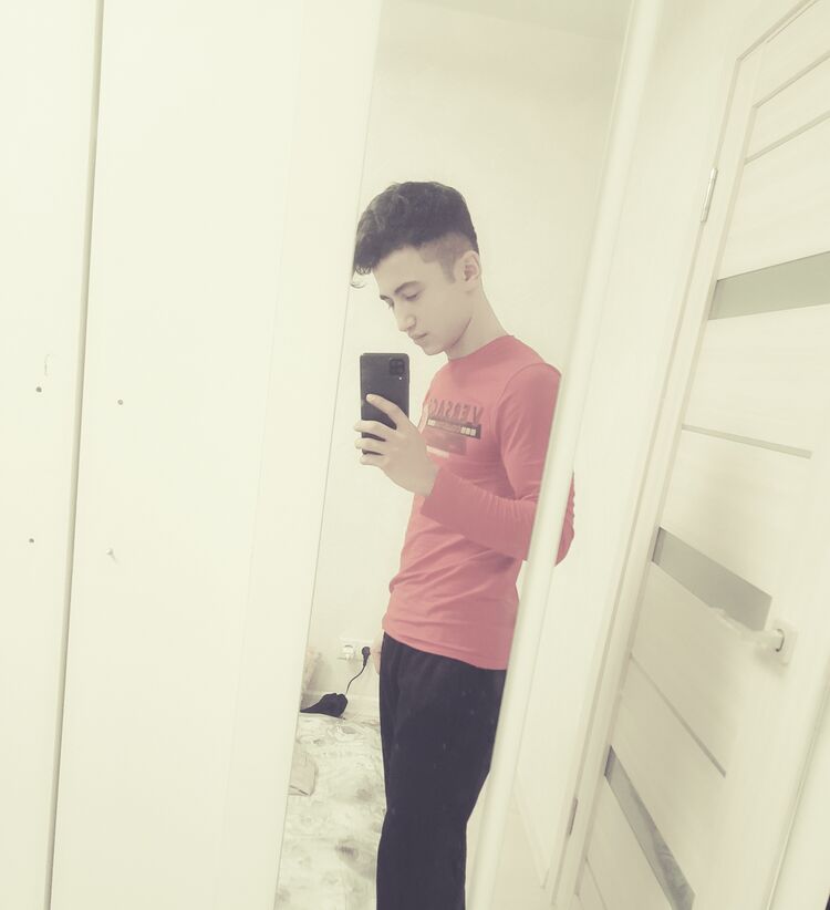  37474147  , 21 ,    