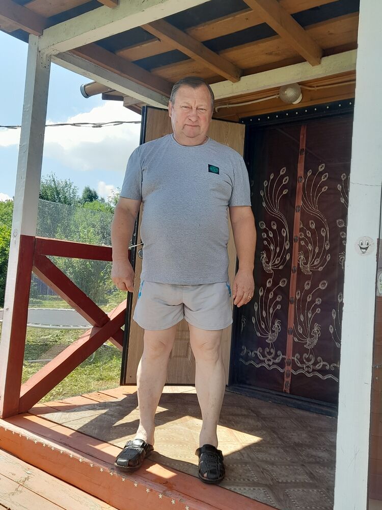  45374957  Nikolay, 65 ,    