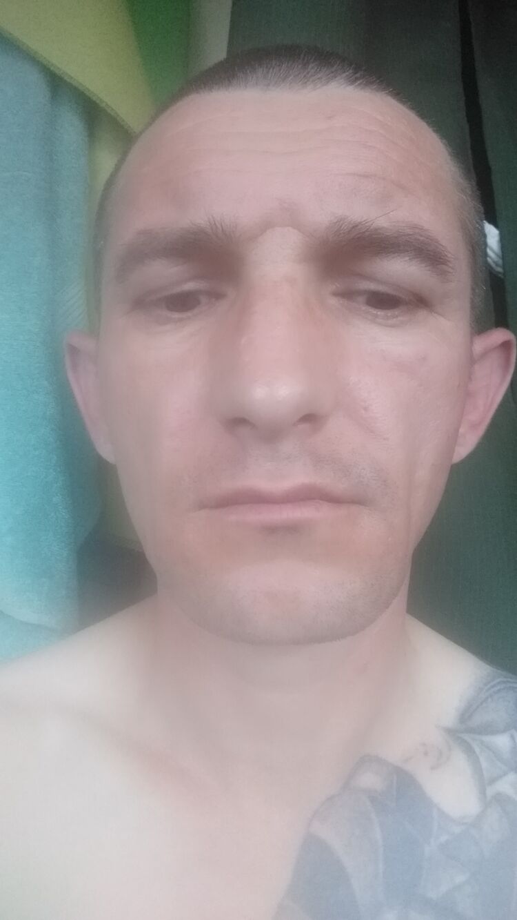  45276677  , 37 ,    