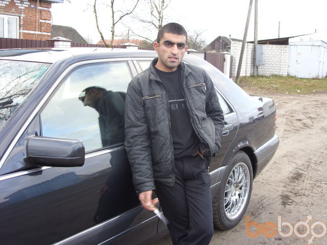  ,   Artur, 38 ,   