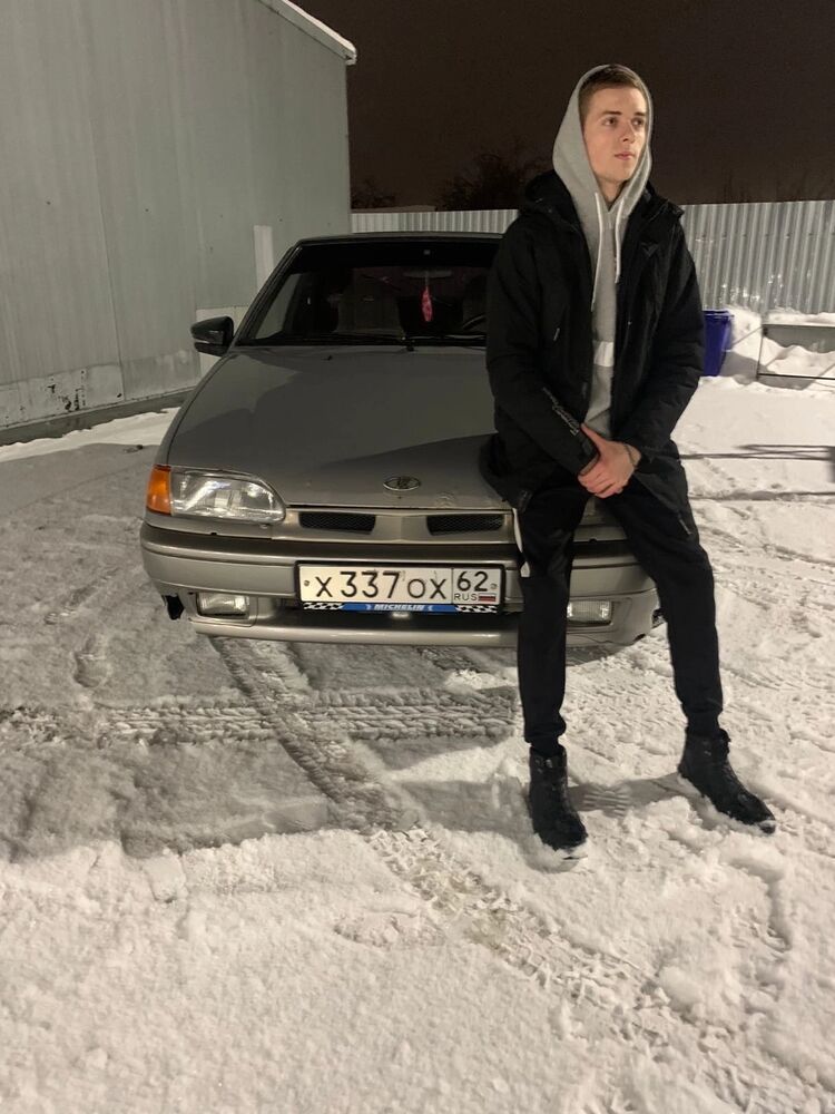 44283707  , 22 ,    