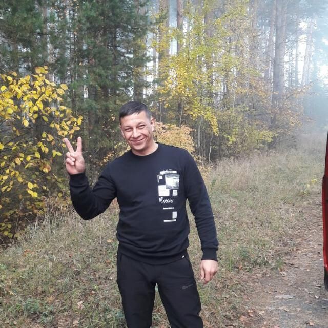  54626737  Ruslan, 47 ,    