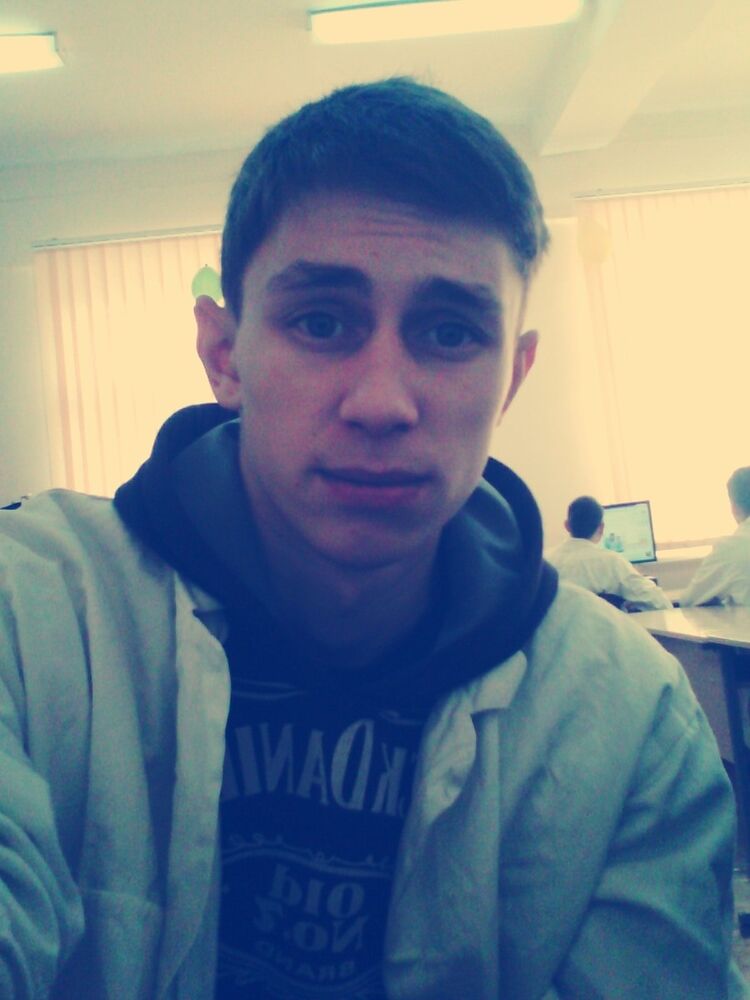  8520067  , 32 ,    