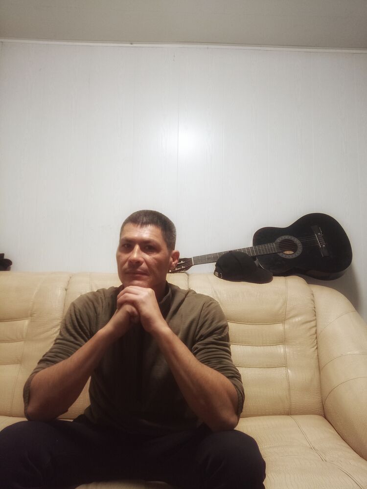  48632577   , 39 ,    