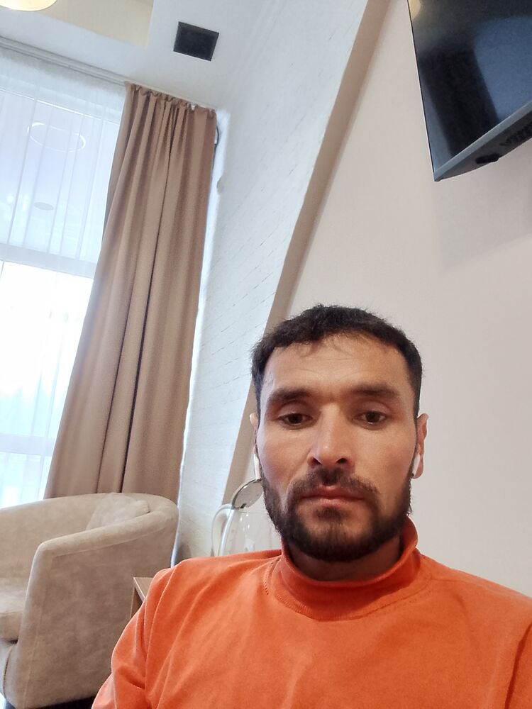  51441197  Zohir, 38 ,    