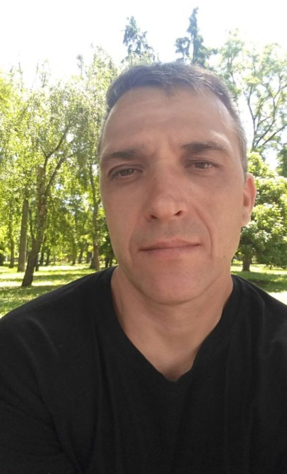  54612227  Alex, 46 ,    