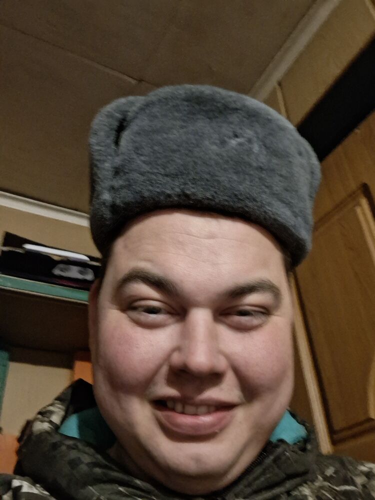 49024787  Oleg, 29 ,    
