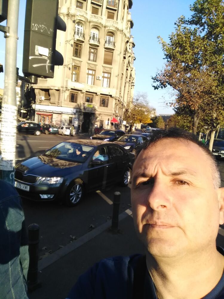  34049257  Lubomir Boic, 51 ,    Veliko Turnovo