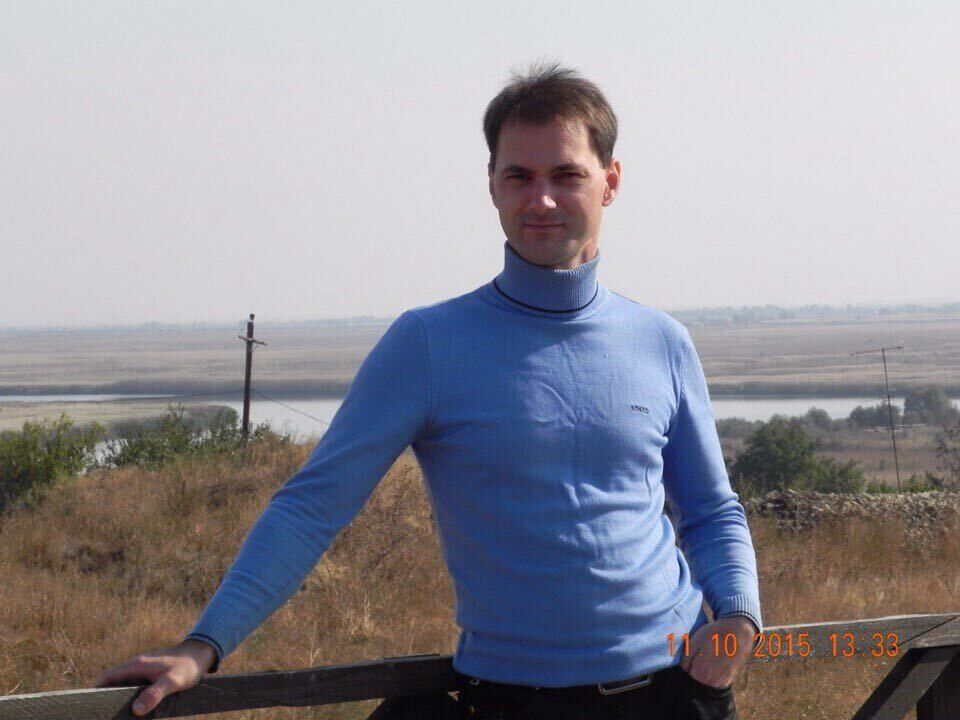  37632937  , 43 ,    --