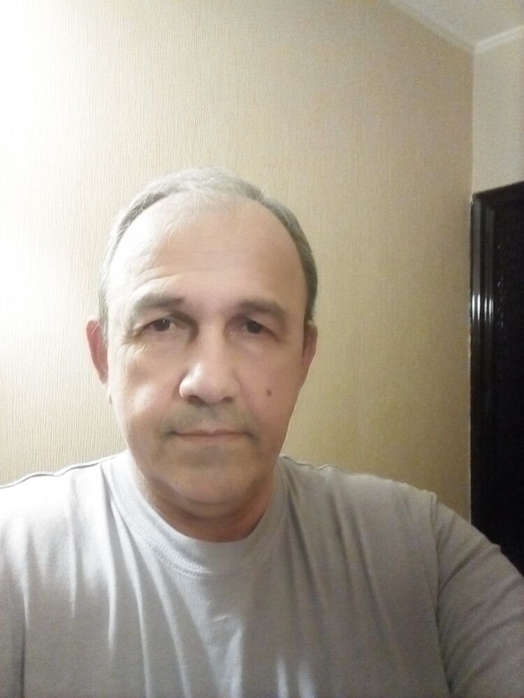  22849457  , 61 ,    