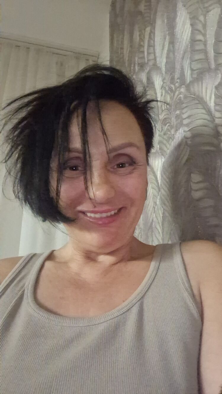  54642427  Galina, 57 ,    