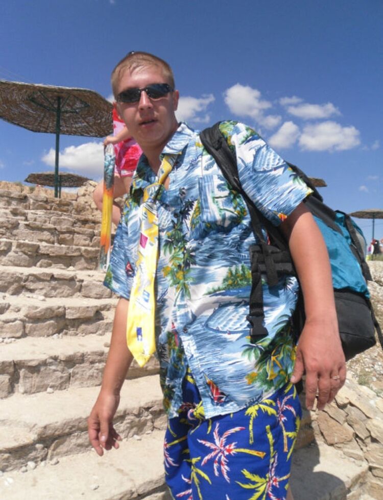  ,   Pavel, 42 ,   ,   , c , 