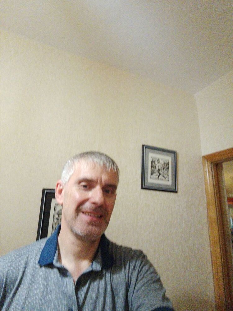  51720307  , 49 ,    