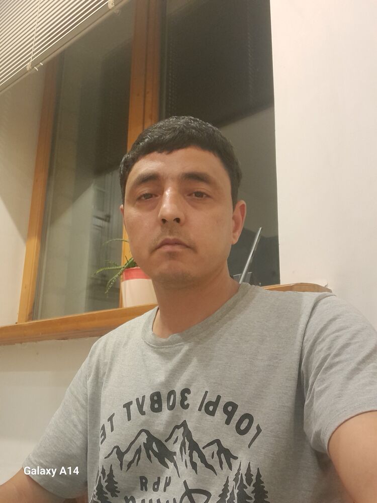  48353297  , 27 ,    
