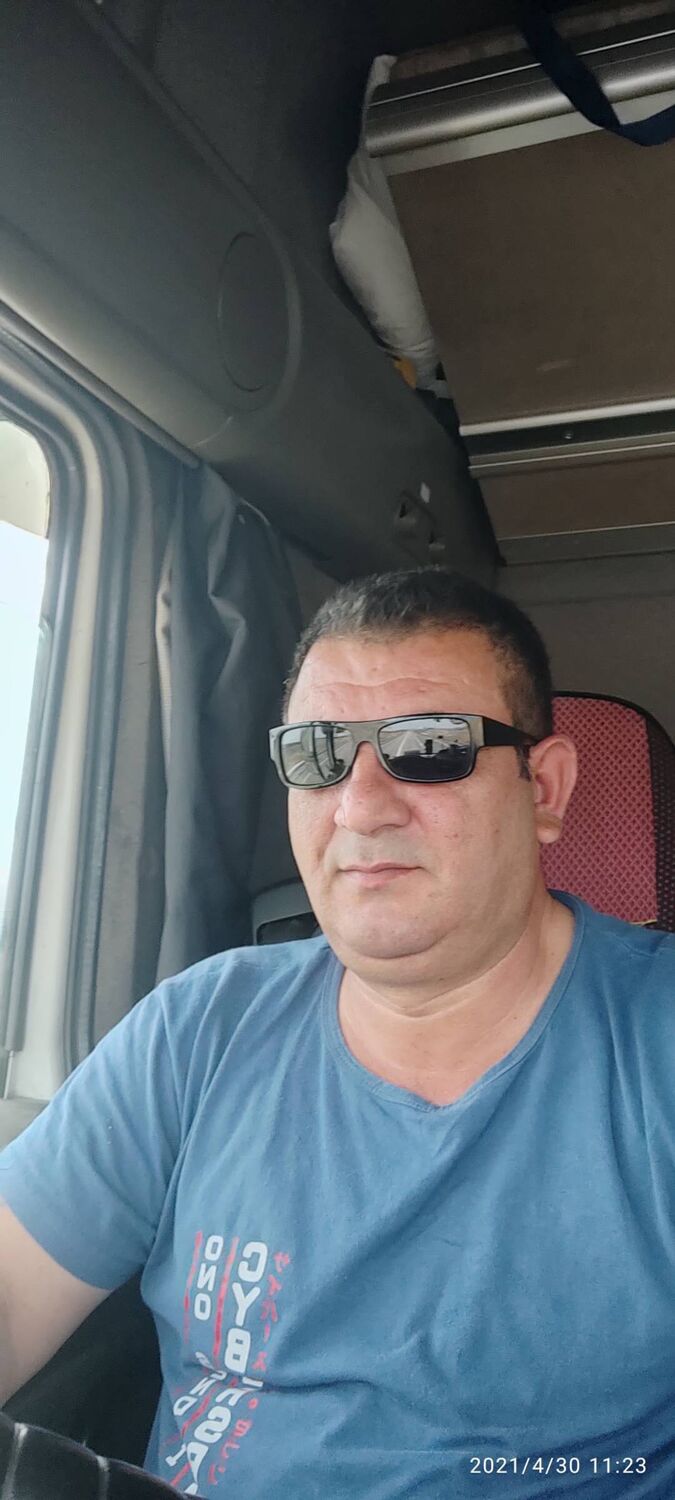  34289137  Aziz, 51 ,    