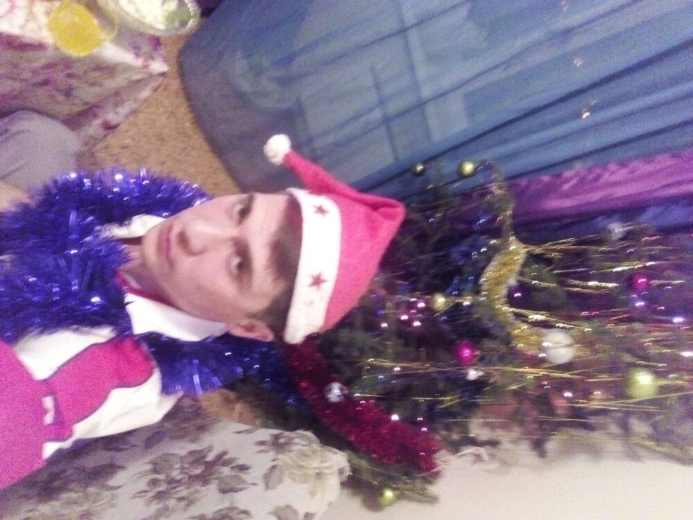  14911847  Maikl, 39 ,    