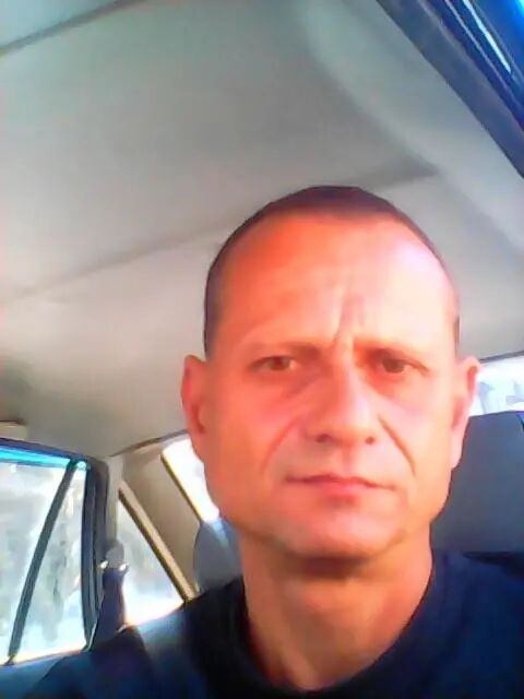  28025207  , 54 ,    