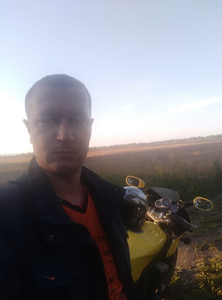  45061227  , 37 ,    