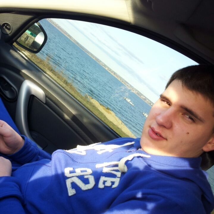  19847237  Vadim, 30 ,    