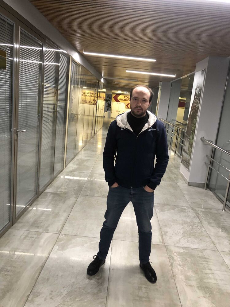  24274697  , 32 ,     