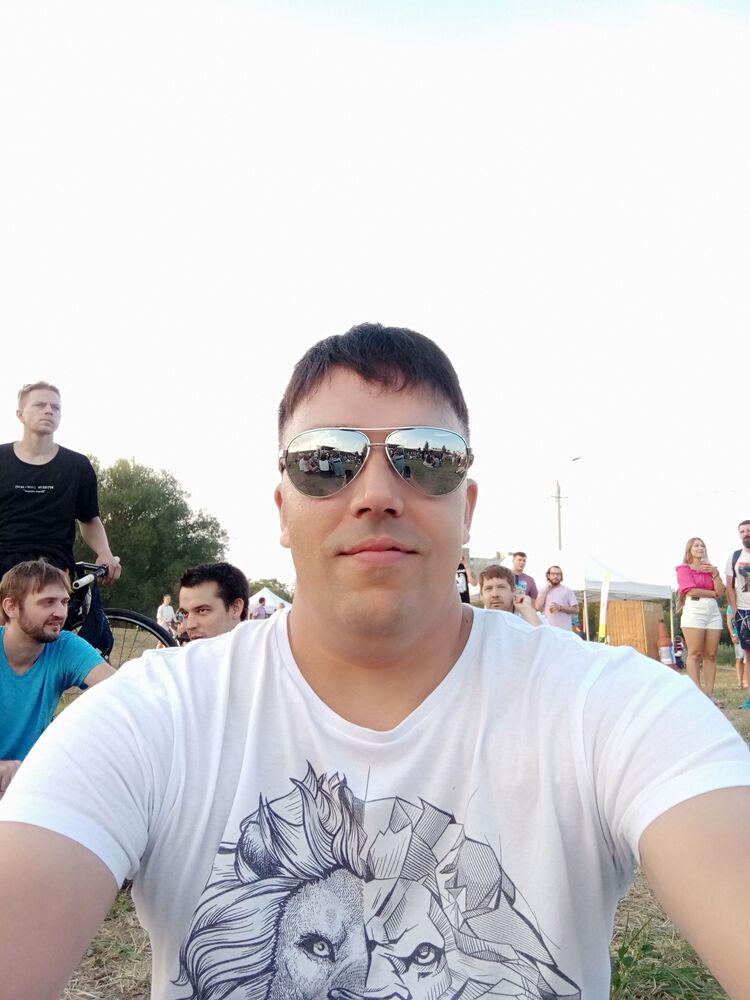  28799507  , 42 ,    