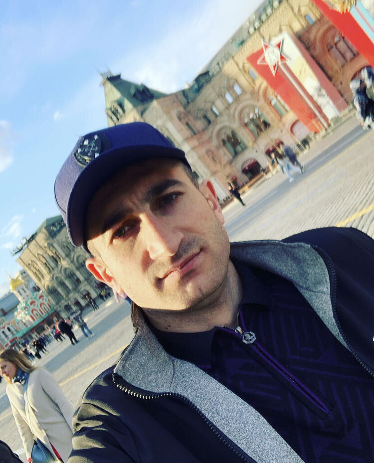  38168017  Altay, 27 ,    