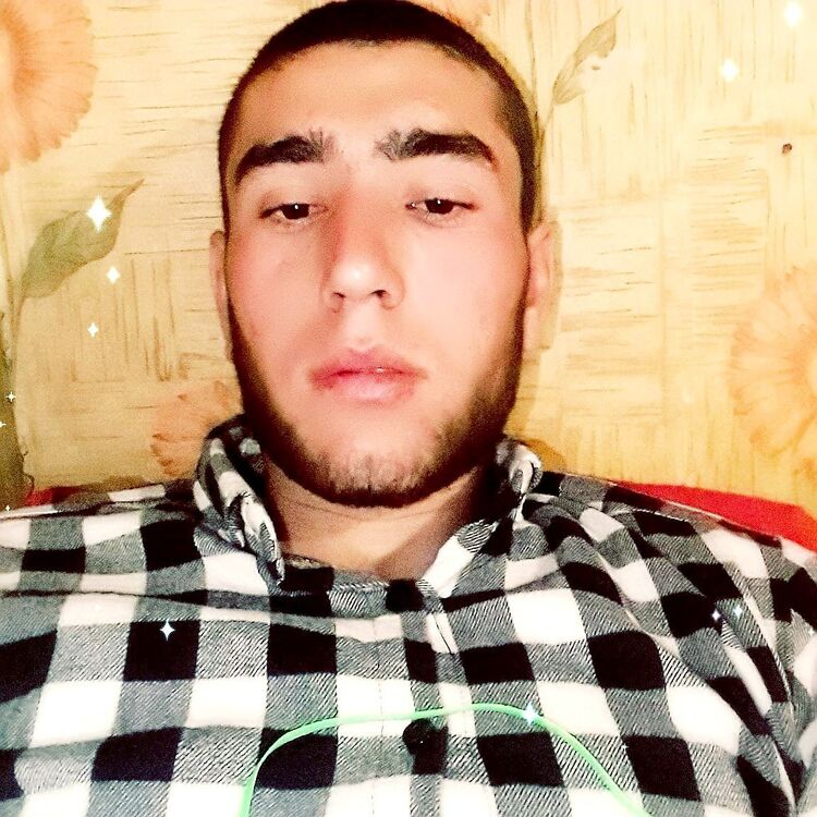  46641477  , 29 ,    