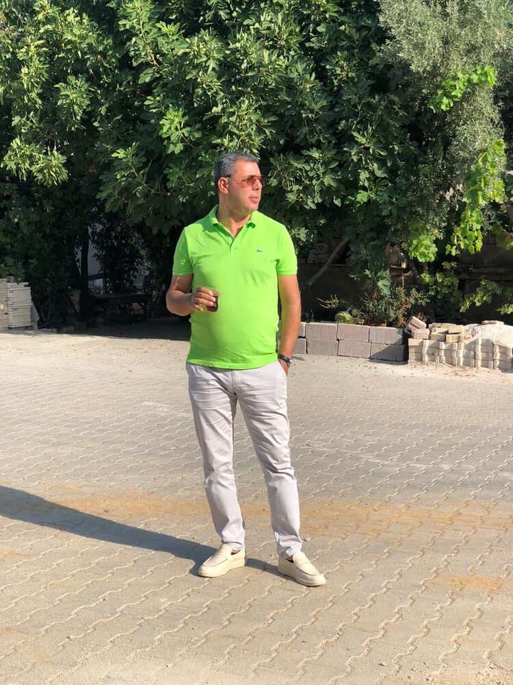  53719497  Remzi, 43 ,    